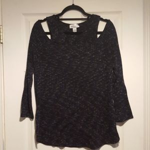 Cold shoulder maternity top